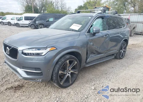 2017 Volvo Xc90 T6 Momentum z USA, uszkodzony, nr VIN YV4A22PK4H1128200